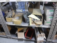 Lot diverse bevestigingsmaterialen wo. pgb fasteners - afbeelding 4 van  7