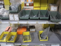 Lot diverse bevestigingsmaterialen - afbeelding 2 van  6
