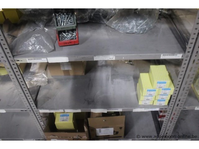 Lot diverse bevestigingsmaterialen - afbeelding 4 van  6