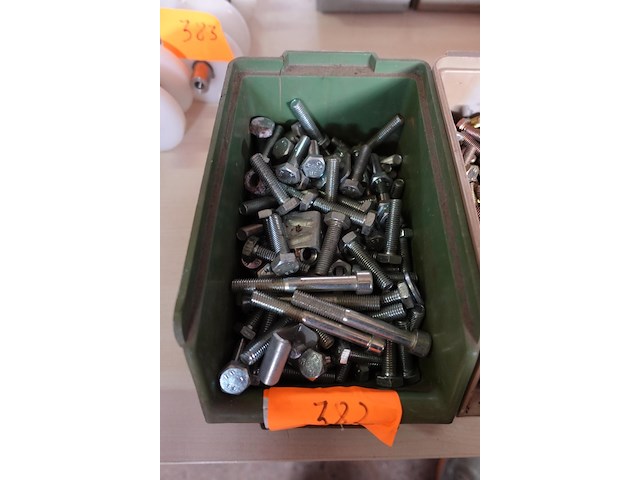 Lot diverse bouten - afbeelding 2 van  5