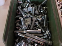 Lot diverse bouten - afbeelding 2 van  5