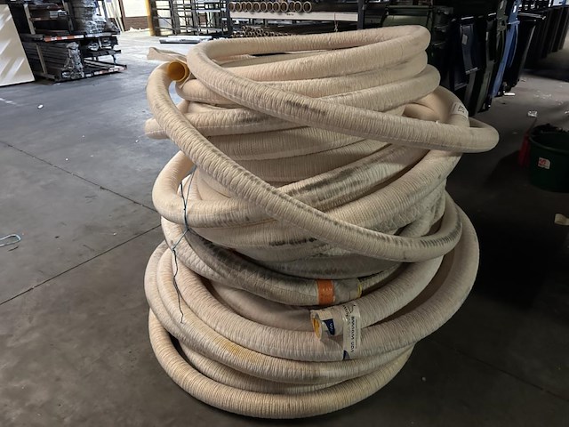 Lot diverse drainage buizen - afbeelding 1 van  1