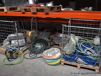 Lot diverse elektrakabels - afbeelding 1 van  2