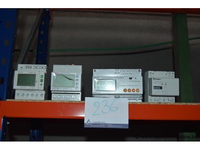 Lot diverse energiemeters, wo. eastron sdm630m, internal ufm125, finder 7e.64.8.400.0002, werking niet gekend - afbeelding 1 van  2