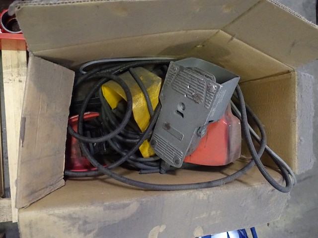 Lot diverse foot switch - afbeelding 1 van  4