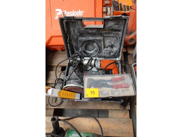 Lot diverse gereedschappen - afbeelding 1 van  8