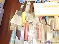 Lot diverse handgereedschappen wo plakspanen - afbeelding 2 van  4