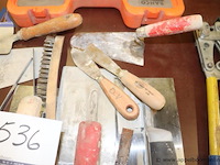 Lot diverse handgereedschappen wo plakspanen - afbeelding 3 van  4