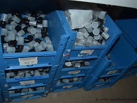 Lot diverse installatiematerialen - afbeelding 4 van  4