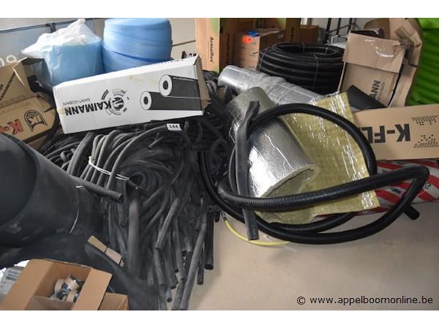 Lot diverse isolatie- en ventilatiematerialen, wo. kaimann, saint-gobain, armaflex, k-flex - afbeelding 1 van  4