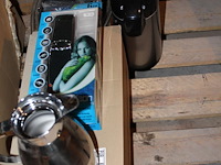 Lot diverse items (koffiekan, thermos etc.) - afbeelding 1 van  4