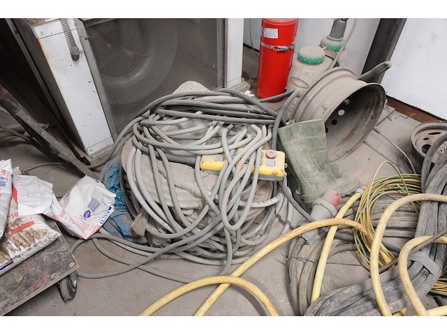 Lot diverse kabels & slangen - afbeelding 4 van  7