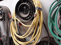 Lot diverse kabels & slangen - afbeelding 2 van  11