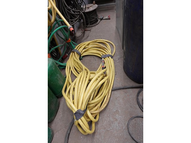 Lot diverse kabels & slangen - afbeelding 5 van  11