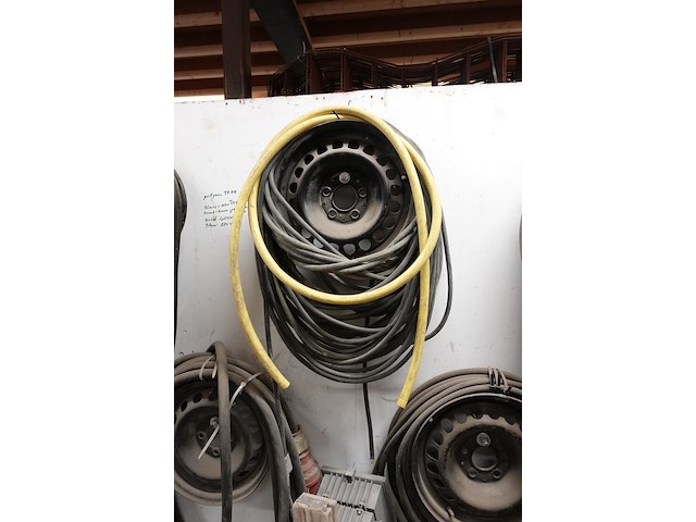 Lot diverse kabels & slangen - afbeelding 9 van  11