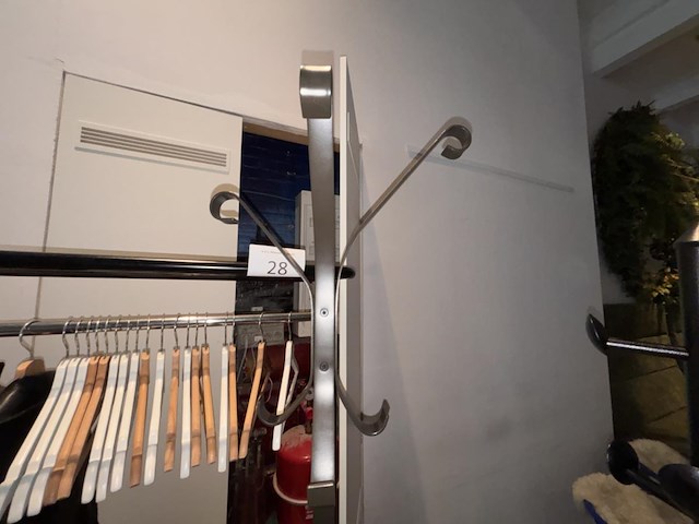 Lot diverse kapstokken - afbeelding 3 van  5