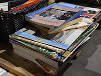 Lot diverse kunstboeken - afbeelding 1 van  3