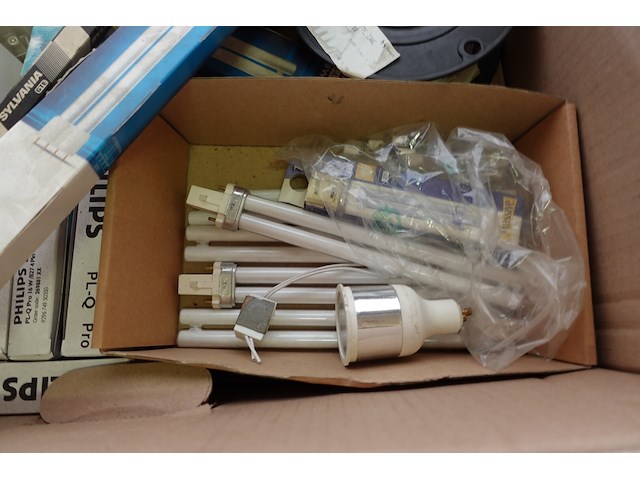 Lot diverse lampen - afbeelding 3 van  10