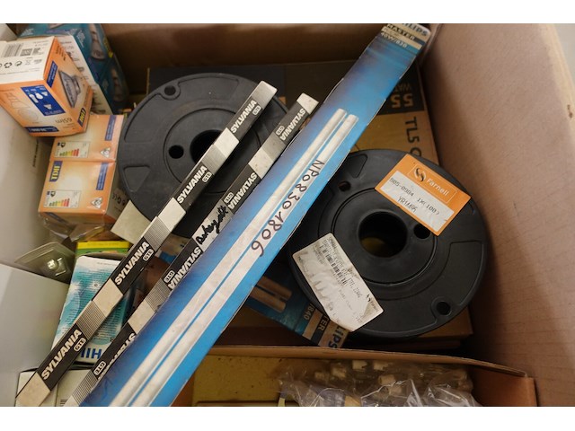 Lot diverse lampen - afbeelding 5 van  10