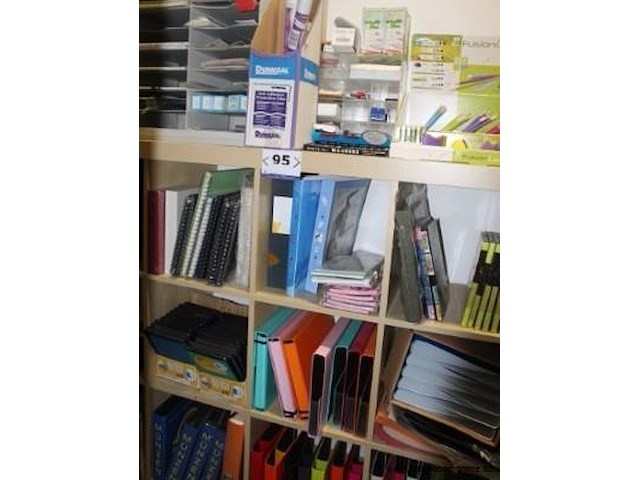 Lot diverse mappen - afbeelding 1 van  1