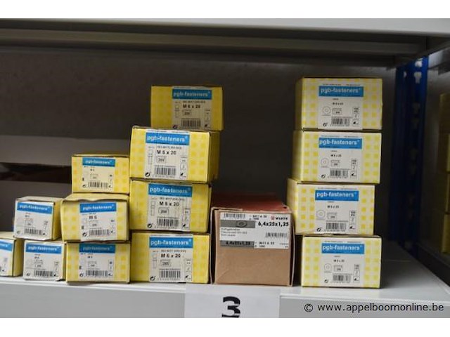 Lot diverse materialen, wo. bevestigingsmaterialen - afbeelding 5 van  5