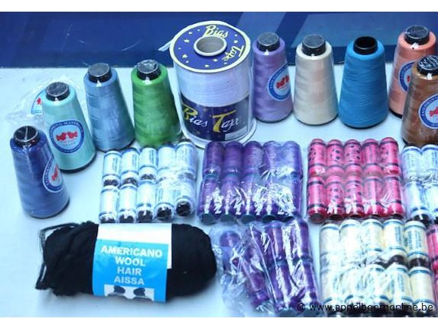 Lot diverse naaigaren - afbeelding 3 van  3