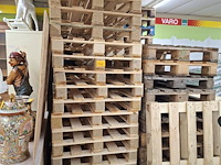 Lot diverse palletten ( 62 stuks) - afbeelding 1 van  3