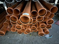 Lot diverse pvc afvoer buizen - dia 160 - oranje - afbeelding 1 van  2