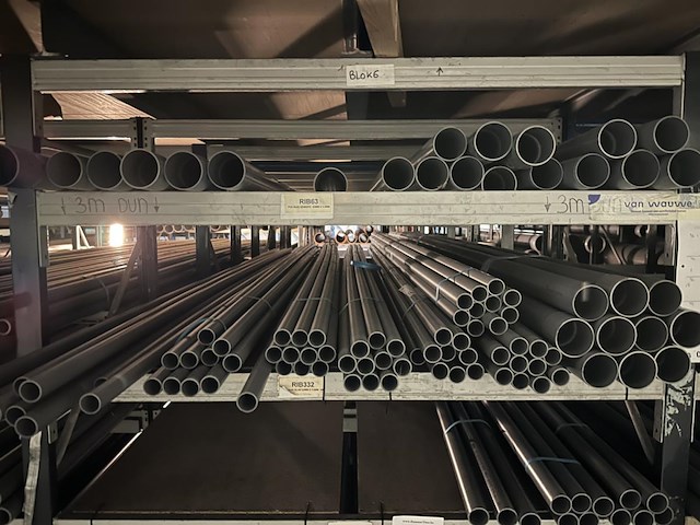 Lot diverse pvc afvoer buizen - dia 32 - 40 - 50 - 75 - afbeelding 2 van  4