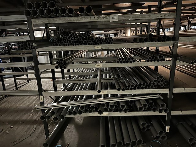 Lot diverse pvc afvoer buizen - dia 32 - 40 - 50 - 75 - afbeelding 1 van  5