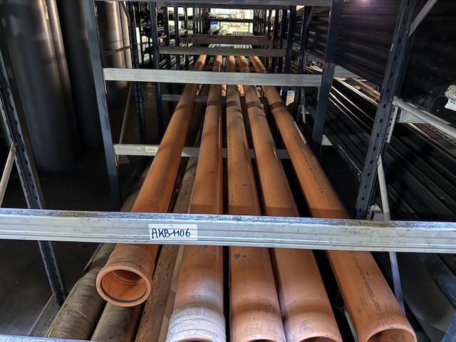 Lot diverse pvc afvoerbuizen - oranje - dia 160 - 110 - 125 - afbeelding 5 van  7