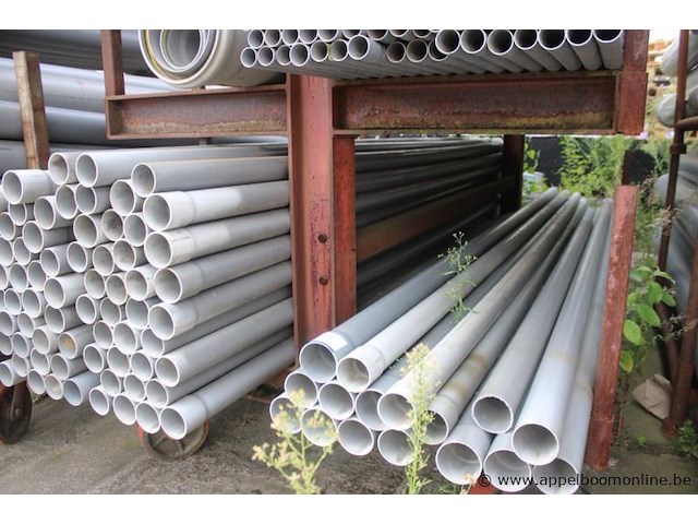 Lot diverse pvc buizen - afbeelding 2 van  2