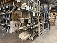 Lot diverse raam/gevel bekleding - afbeelding 1 van  7