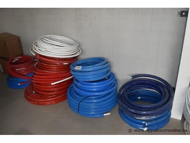 Lot diverse sanitaire buis - afbeelding 1 van  2