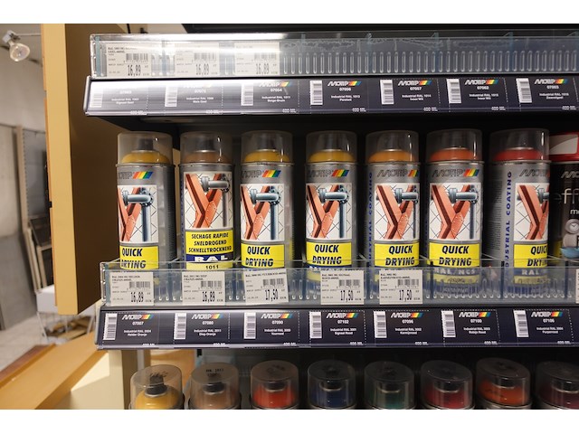 Lot diverse spuitbussen - afbeelding 7 van  14