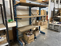 Lot diverse stellingen + werktafel - afbeelding 3 van  9