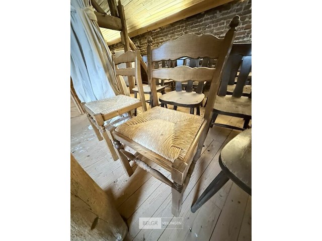 Lot diverse stoelen - afbeelding 2 van  3