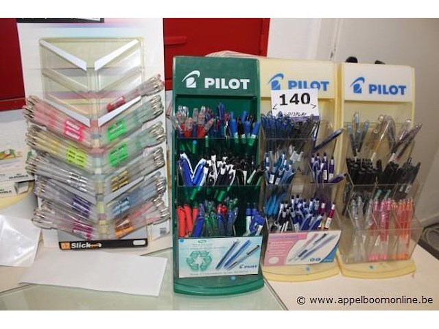 Lot diverse stylo's - afbeelding 1 van  1