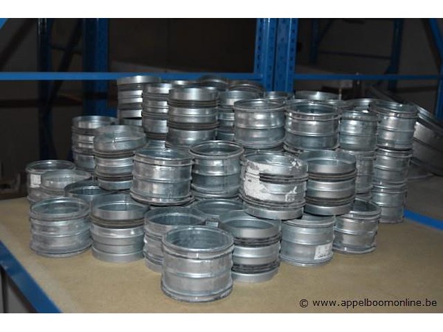 Lot diverse ventilatie onderdelen en materialen, wo. lindab, airbox, werking niet gekend - afbeelding 3 van  4