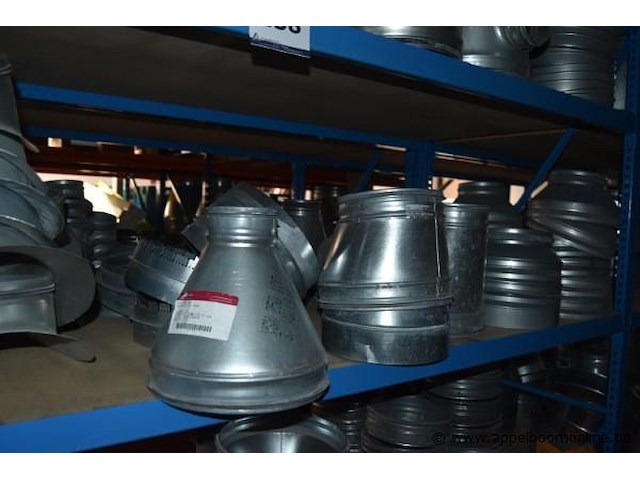 Lot diverse ventilatie onderdelen en materialen - afbeelding 4 van  6