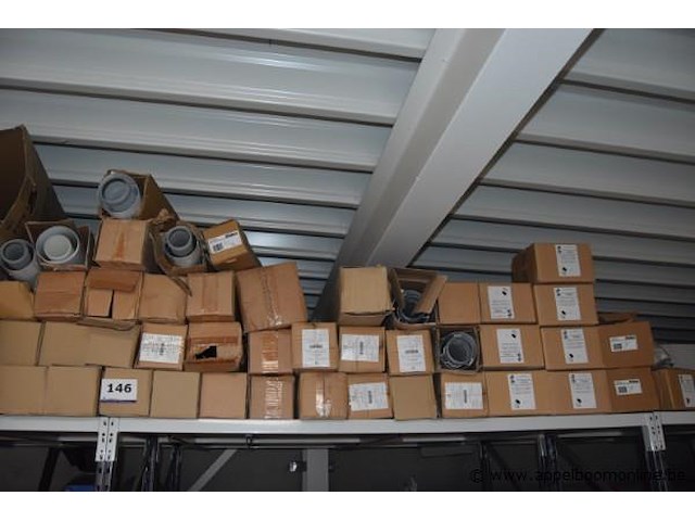 Lot diverse wo. concentrische bochten, ld flue, cfb4508, 45°, 80/125, wit, met epdm dichting - afbeelding 1 van  3