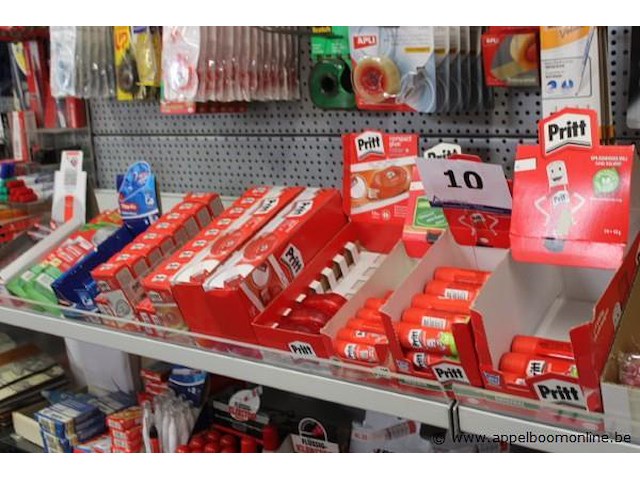 Lot diverse wo. plakband, kleefstiften, tipp-ex, etc - afbeelding 1 van  4