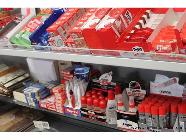 Lot diverse wo. plakband, kleefstiften, tipp-ex, etc - afbeelding 2 van  4