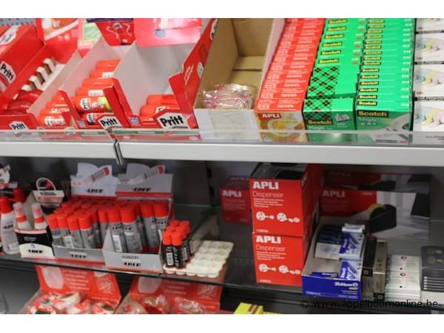 Lot diverse wo. plakband, kleefstiften, tipp-ex, etc - afbeelding 3 van  4