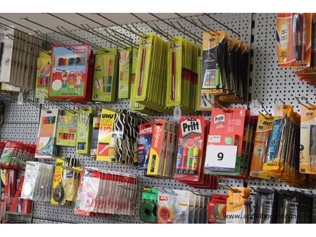 Lot diverse wo. scharen, pennen, stiften, etc - afbeelding 4 van  7