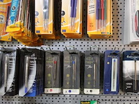 Lot diverse wo. scharen, pennen, stiften, etc - afbeelding 5 van  7