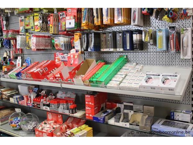 Lot diverse wo. scharen, pennen, stiften, etc - afbeelding 6 van  7