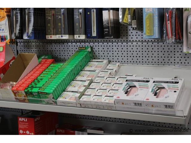 Lot diverse wo. scharen, pennen, stiften, etc - afbeelding 7 van  7