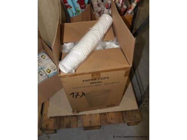 Lot diverse wo. thermische rollen, inpakpapier - afbeelding 2 van  3