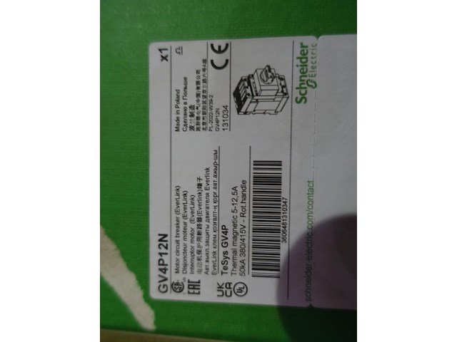 Lot diverse zekeringen - afbeelding 6 van  6